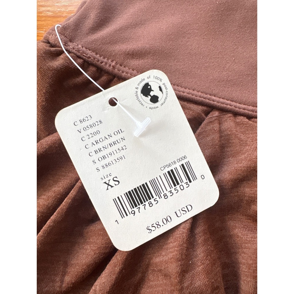 FP Movement by Free People Find Your Flow Shorts argon oil brown XS new nwt - Picture 7 of 7